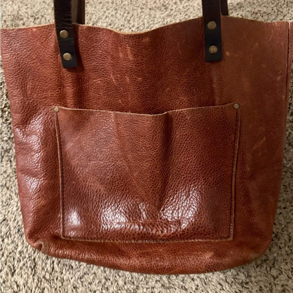 Portland Leather Rich Brown Tote - Picture 2 of 8
